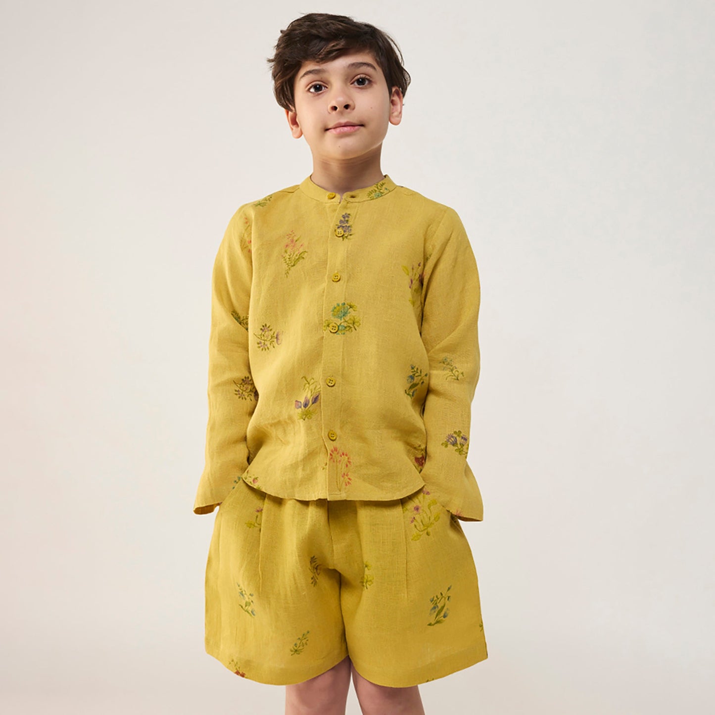 Kimi Timeless Linen Shorts - Ochre