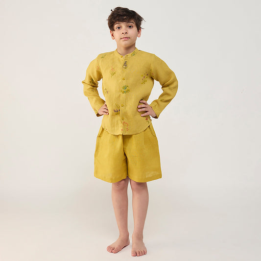 Kei Timeless Linen Shorts - Ochre